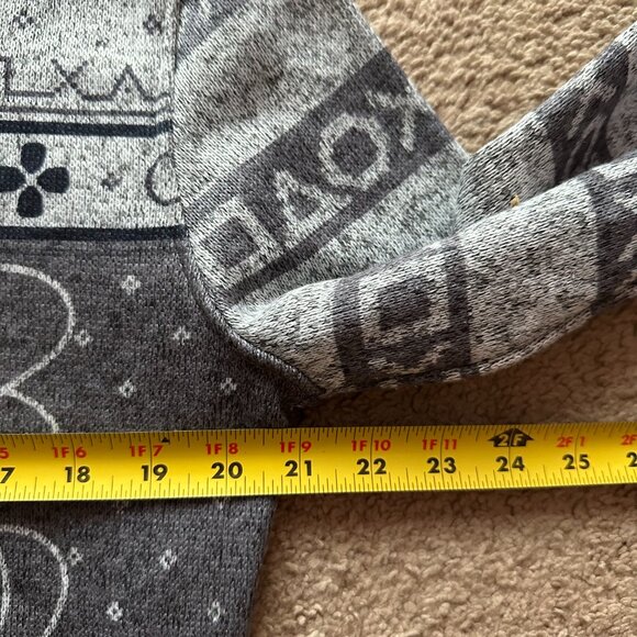 Playstation Sweater Mens Small Crewneck Long Sleeve Grey Pullover Fair Isle - Picture 7 of 10